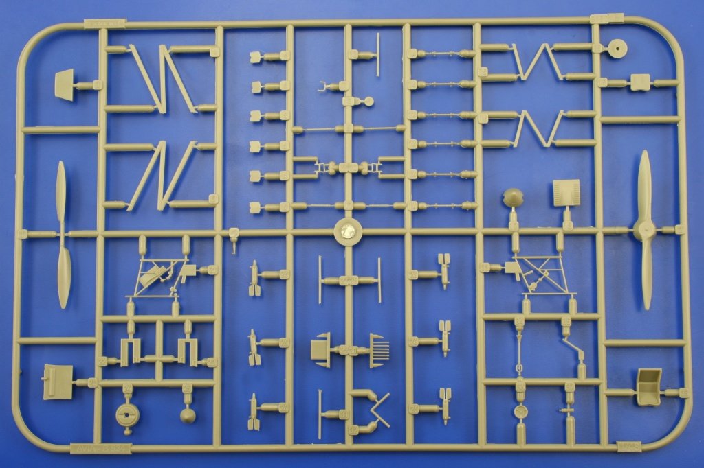 Eduard 8191 Avia B-534 III. series (Reedition) 1/48 – image 6