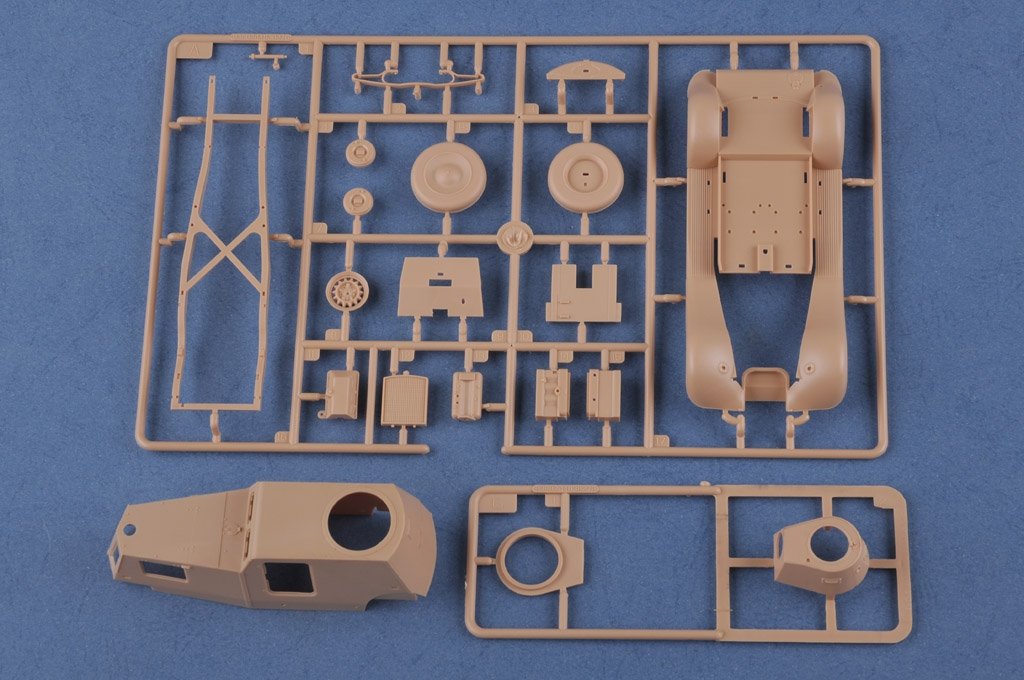 Hobby Boss 83884 Soviet BA-20M Armored Car 1/35 – zdjęcie 3