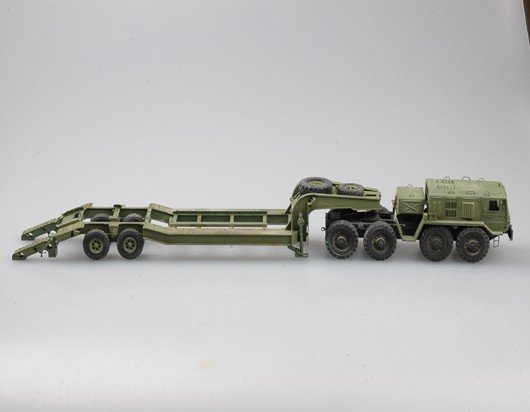 Trumpeter 00212 MAZ-537G Late Production type with MAZ/ChMZAP-5247G semitraii 1/35 – immagine 3