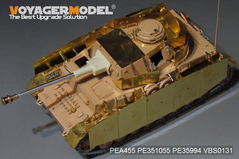Voyager Model PEA455 WWII German Panzer.IV Ausf.H Early Version Schurzen (GP) 1/35 – zdjęcie 5