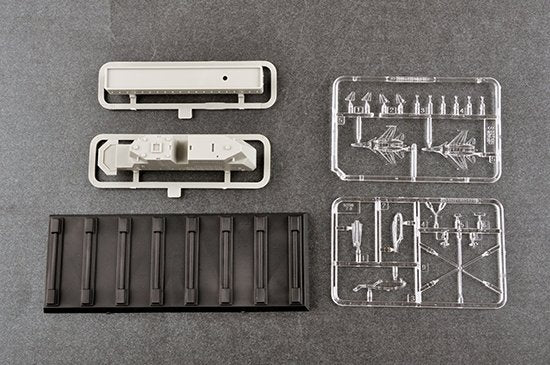 Trumpeter 06725 PLA Navy type 002 Aircraft Carrier 1/700 – image 6