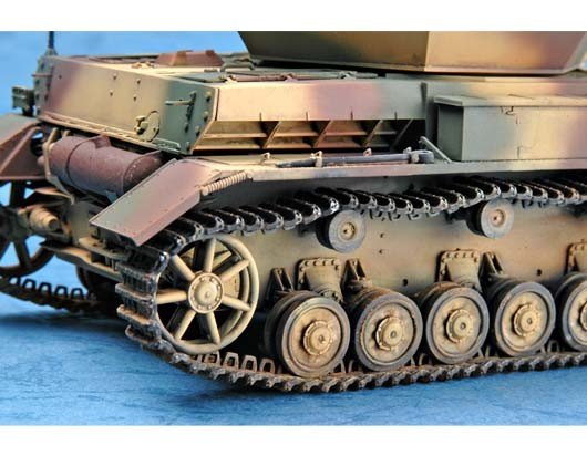 Trumpeter 01520 German 3.7cm Flak 43 Flakpanzer IV 1/35 – Bild 3