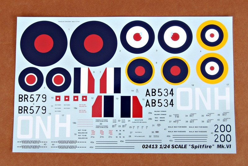 Trumpeter 02413 Spitfire MK.VI 1/24 – immagine 4