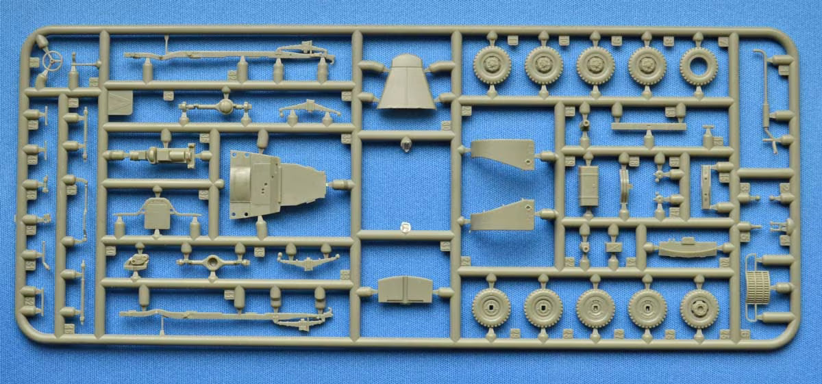 ACE 72598 WC-23 1/2 ton 4x4 Command Reconnaisanse 1/72 – immagine 2
