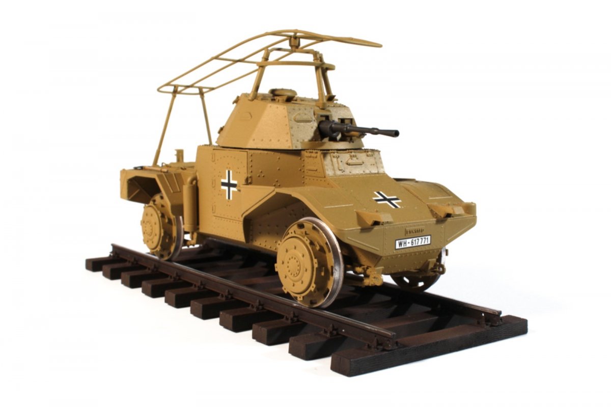 ICM 35376 Panzerspahwagen P 204 (f) Railway, WWII German Armoured Vehicle 1/35 – Bild 11