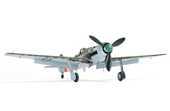 Zoukei-Mura SWS3211 Focke-Wulf Ta 152 H-0 1/32 – immagine 3