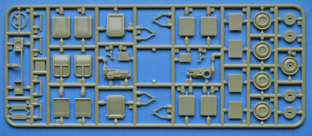 ACE 35102 Volkswagen Iltis wit AT Mission Kit MILAN 1/35 – immagine 4