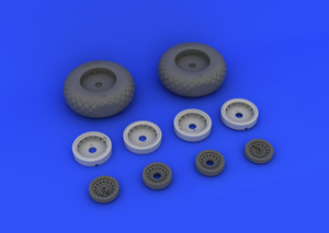 Eduard 632017 B-17 wheels 1/32 (HONG KONG MODELS) – image 4
