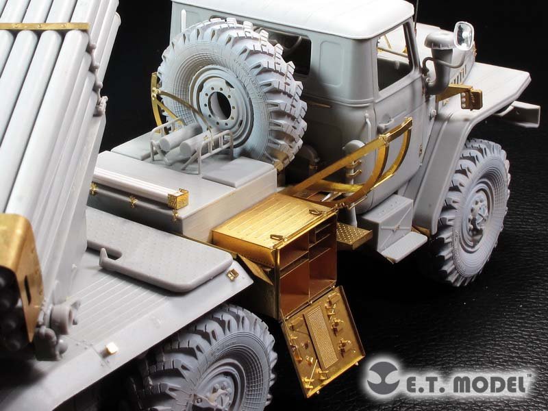 E.T. Model E35-191 Russian BM-21 Grad Multiple Rocket Launcher (For TRUMPETER 01013) 1/35 – immagine 6