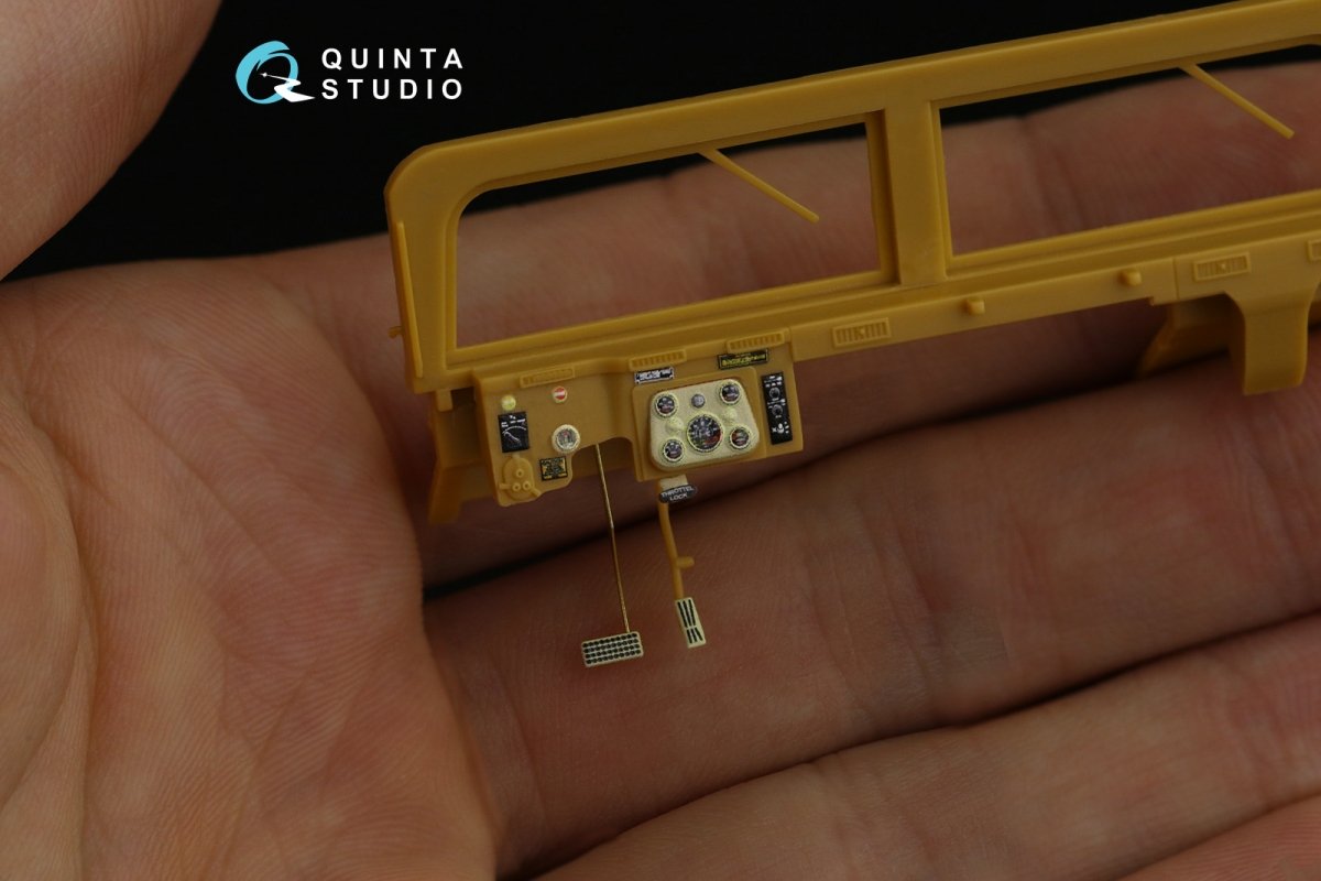 Quinta Studio QD35043 HUMVEE Family 3D-Printed &amp;amp; coloured Interior on decal paper ( Bronco ) 1/35 – immagine 6