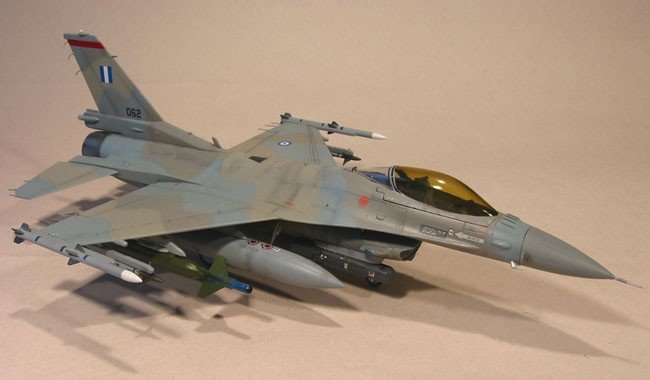 Hasegawa D18 F-16CJ Block 50 1/72 – Bild 3