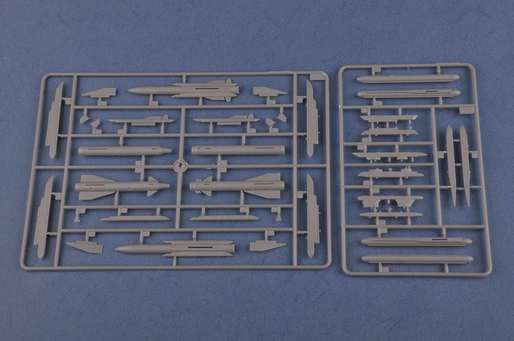 Hobby Boss 81714 Su-30MKK Flanker G 1/48 – Bild 9