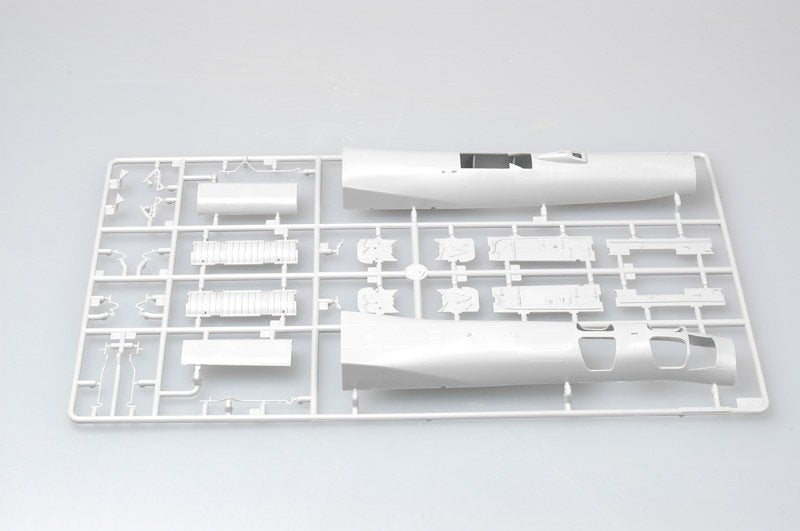 Trumpeter 01656 Tu-22M3 Backfire C Strategic bomber 1/72 – Bild 5