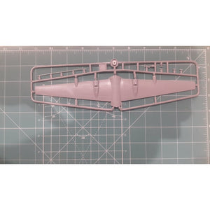 Big Model 1440033 IL-18V Berline 1/144 – Bild 5