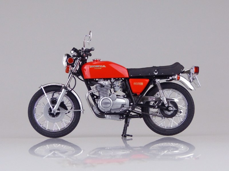 Aoshima 00764 Honda CB400 Four 1/12 – Bild 3
