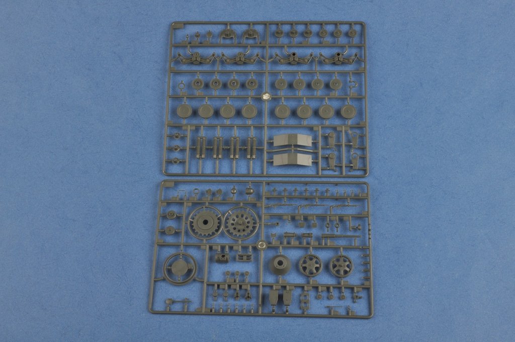 Hobby Boss 83842 Soviet T-35 Heavy Tank -Before – immagine 7