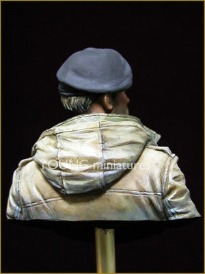 Young Miniatures YM1835 British Tank Crew WWII 1/10 – immagine 5