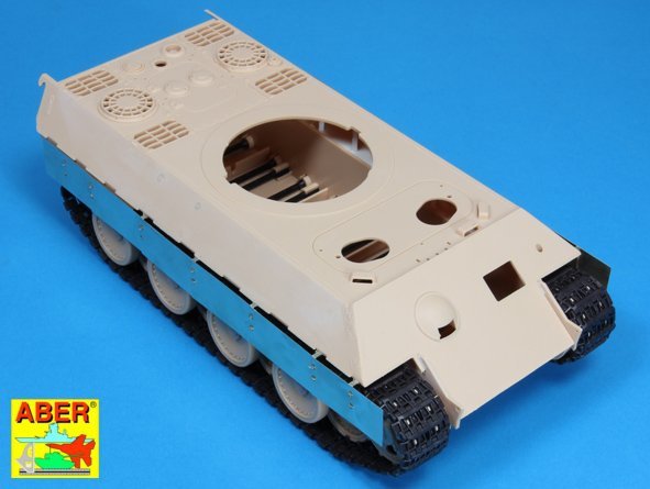 Aber 25019 Side skirts for Panther A/D 1/25 – immagine 6
