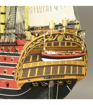 ARTESANIA LATINA 22901 Santisima Trinidad Trafalgar Ed. 1805 + figurki + miedziane poszycie 1/84