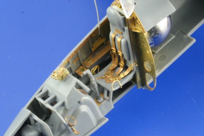 Eduard 49339 He 162A-2 Spatz 1/48 Tamiya – imagen 9
