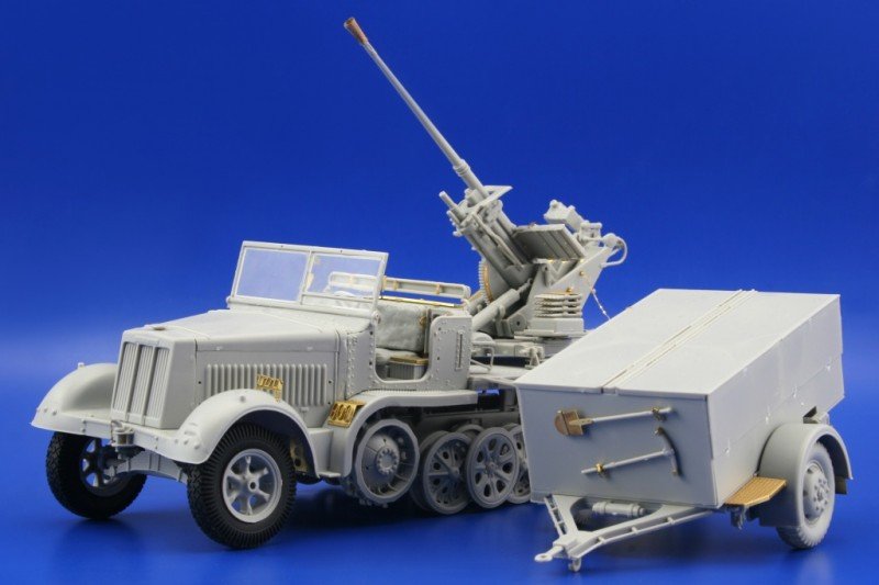 Eduard 36104 Sd. Kfz.7/2 (early) Flak 37 37mm 1/35 Trumpeter – Bild 7