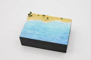 AK Interactive AK6584 WATER SHEET TRANSPARENT RUNNING WATER 245 X 195MM / 9.64 X 7.68 “ – TEXTURED ACRYLIC SHEET – 1 UNIT – immagine 4