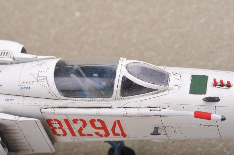 Trumpeter 02846 J-8D Finback 1/48 – imagen 13