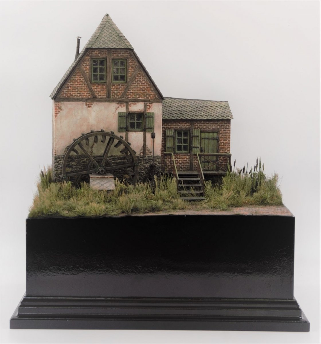 RT-Diorama 35024 Diorama-Base: Watermill 1/35 – image 6
