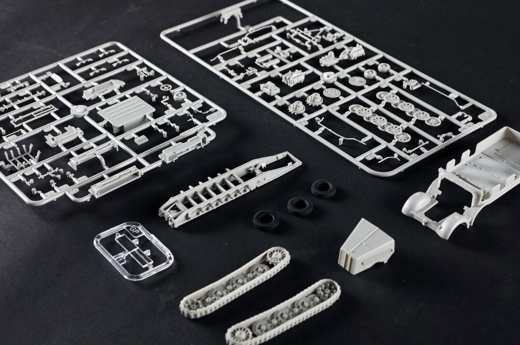 Trumpeter 07403 German Sd.Kfz. 8 schwerer Zugkraftwagen 12t 1/72 – immagine 17