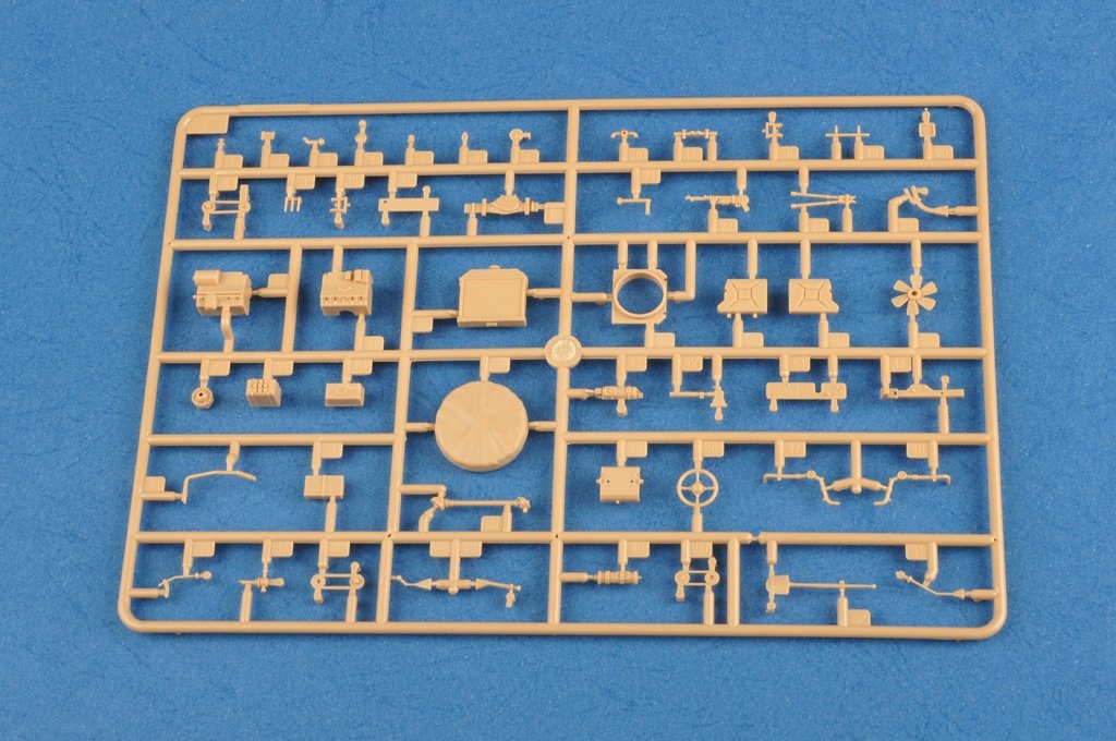 Hobby Boss 83815 German Sd.Kfz.222 Leichter Panzerspahwagen (1st Series) 1/35 – imagen 8