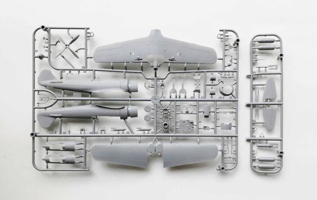 Arma Hobby 70051 Nakajima Ki-84 Hayate Expert Set 1/72 – Bild 8