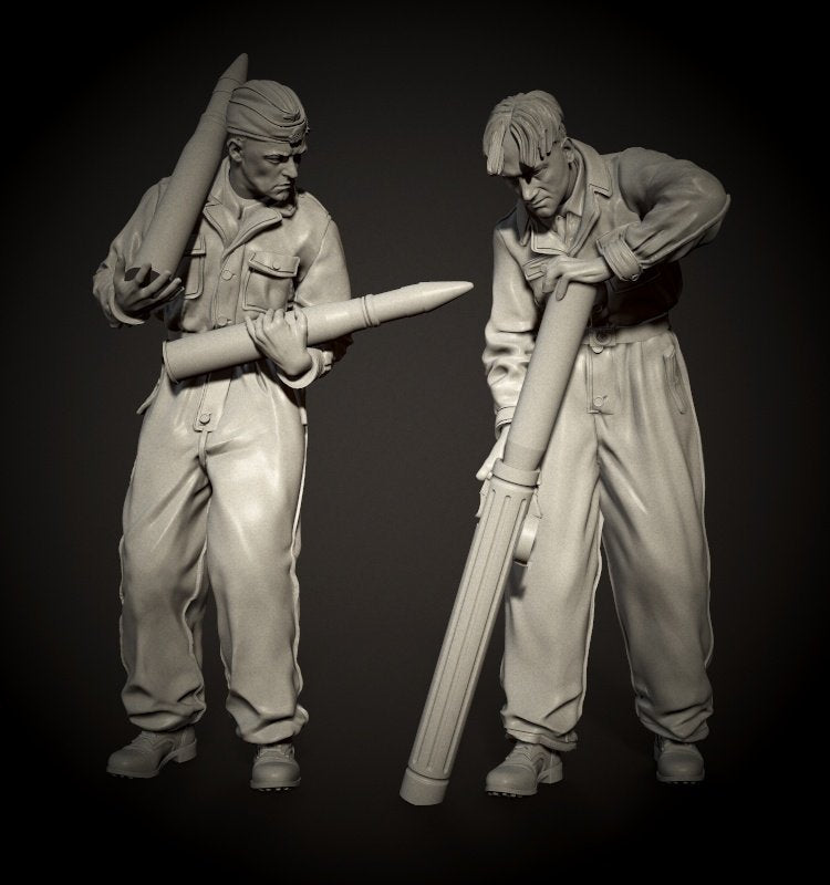 Panzer Art FI35-103 Waffen-SS tankiste préparant un stock de munitions 1/35