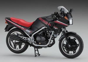 Hasegawa 21755 Honda VT250F (MC08) (1984) NOIR 1/12
