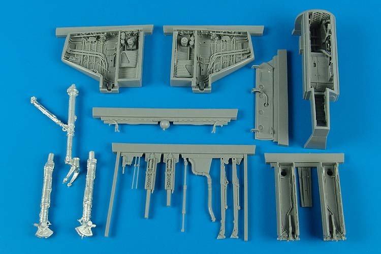 Aires 2172 A-4E/F Skyhawk wheel bay & gun bay 1/32 Trumpeter