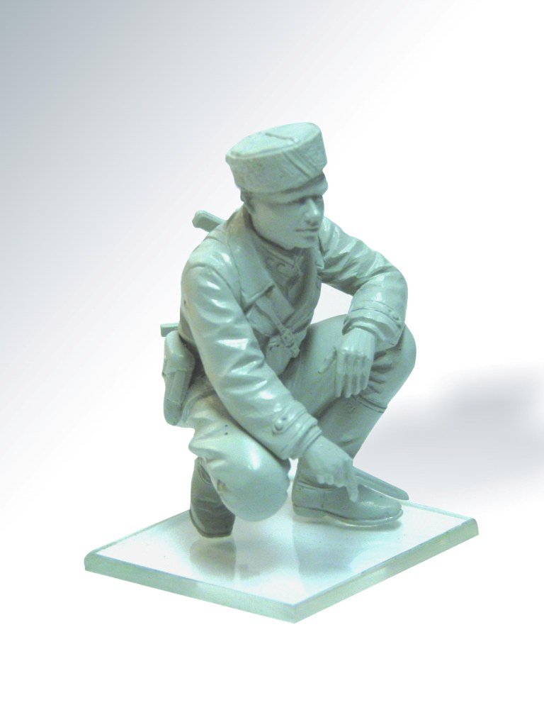 ICM 35631 WWII Soviet Partisans 1/35 – image 3