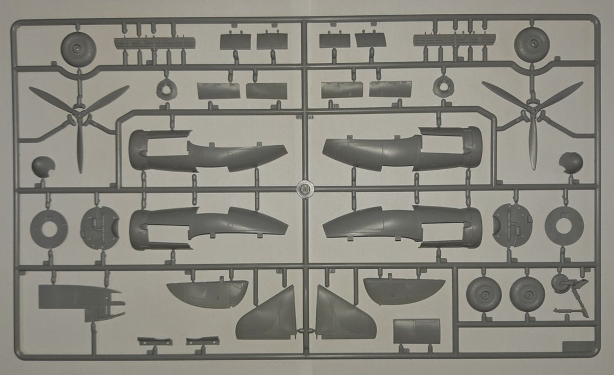 ICM 48239 Ju 88С-6b, WWII German Night Fighter 1/48 – zdjęcie 7