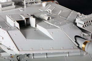 Trumpeter 00966 German Leopard 2 A6 MBT 1/16