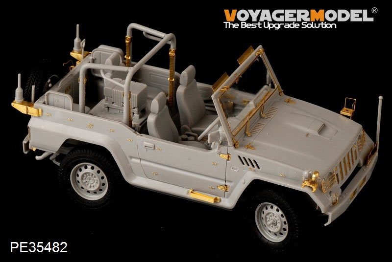 Voyager Model PE35482 JSDF type 73 Light Truck (shin) for TRUMPETER 05520 1/35 – immagine 4