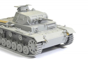 Dragon 6631 Pz.Kpfw. III Ausf. E France 1940 1/35 – image 4