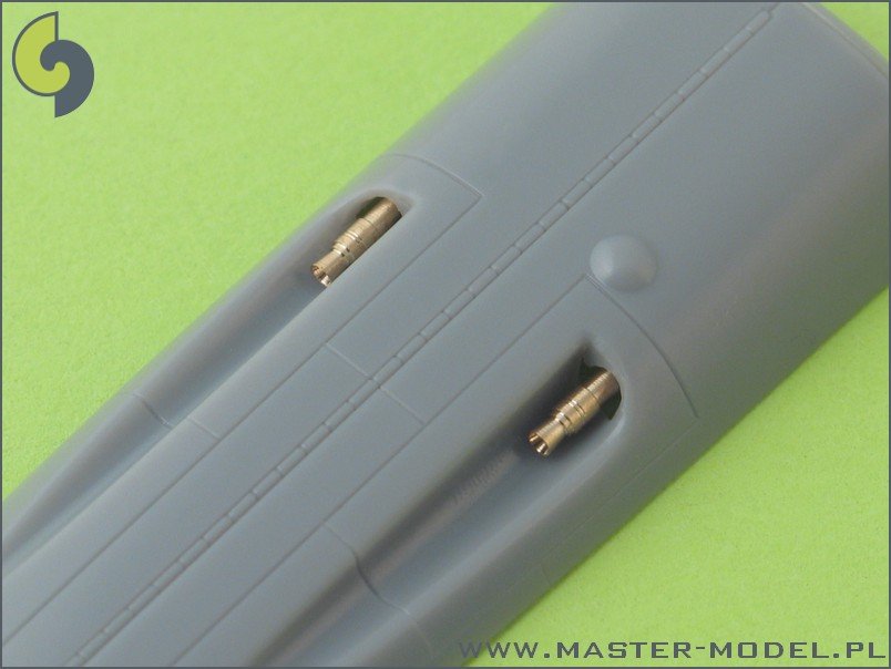 Master AM-48-011 Bf 109 G5 - G14, K armament set (MG 131 tips) &amp;amp; Pitot Tube 1/48 – Bild 2