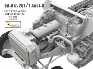 Vespid Models SP-8001 Sd.kfz.251/1 Ausf.D Late Production w/ Full Interior 1/35