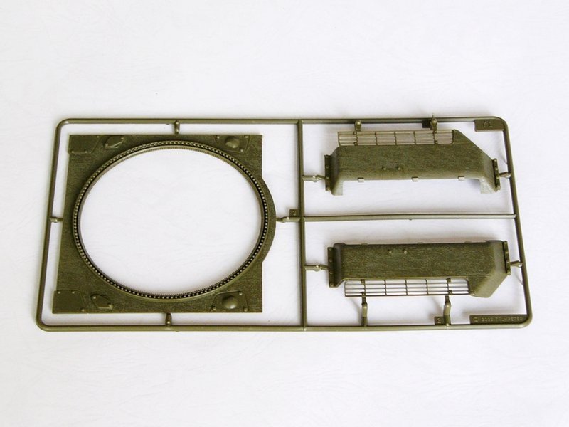 Trumpeter 00903 T-34/76 Modèle 1943 1/16 – image 17