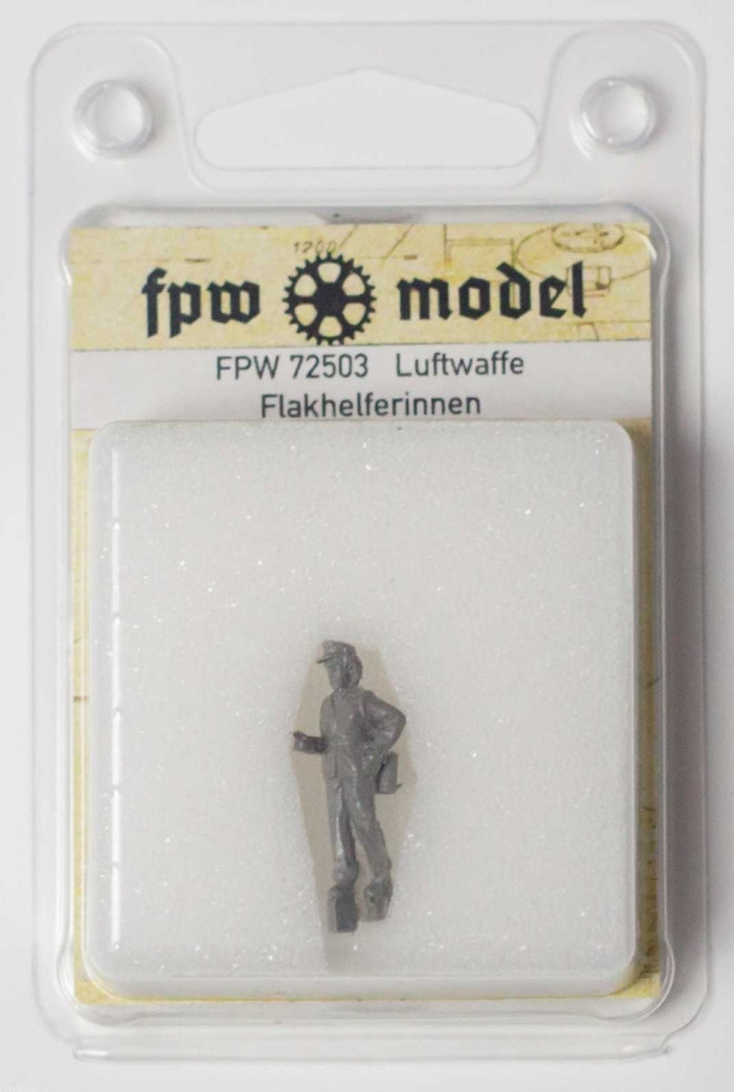 FPW Model 72503 Luftwaffe Flakhelferinnen 1/72