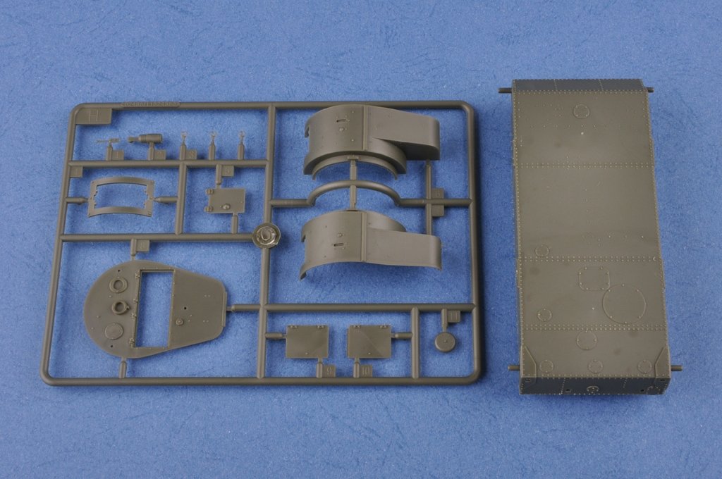 Hobby Boss 82495 Soviet T-26 Light Infantry Tank Mod.1933 1/35 – imagen 7