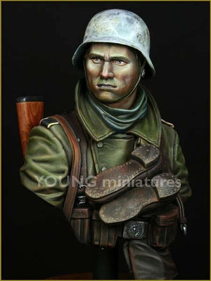 Young Miniatures YM1825 Infanterie allemande Front russe Seconde Guerre mondiale 1/10