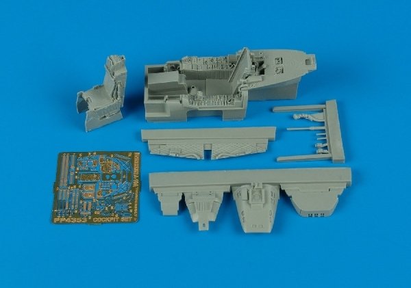 Ensemble de cockpit Aires 4353 A-10A Thunderbolt II 1/48 HOBBY BOSS