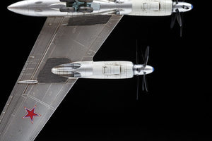 Zvezda 7038 Tu-95MS Bear Bombardier stratégique russe 1/144 – image 5