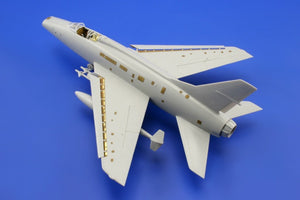 Eduard 73363 F-100C S. A. 1/72 TRUMPETER – immagine 5