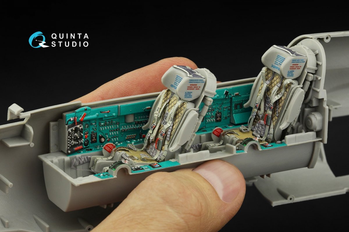 Quinta Studio QD32121 MiG-21UM 3D-Printed &amp;amp; coloured Interior on decal paper (Trumpeter) 1/32 – imagen 5