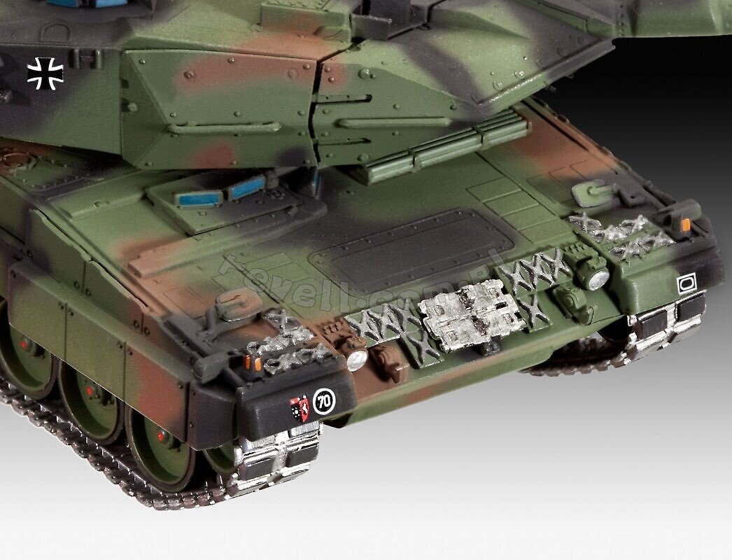 Revell 63180 Leopard 2A6/A6M Model Set 1/72 – image 5